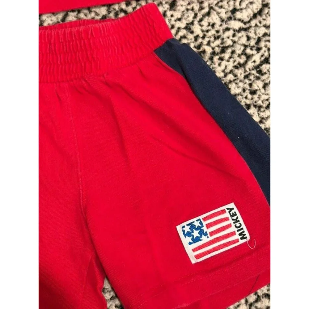 Vintage Disney store outfit  shorts and t shirt